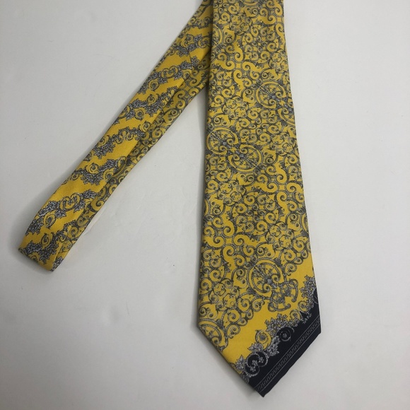 Vintage Gianni Versace Yellow Blue Abstract Print 100% Silk Tie Italy